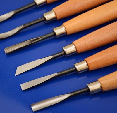 木藝之魂 如何挑選與使用專業(yè)木刻刀套裝開(kāi)啟雕刻之旅